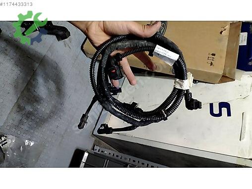 Volkswagen Passat Elektrik Tesisatı çıkma parça