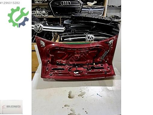 Volkswagen Passat Bagaj Kapağı çıkma parça
