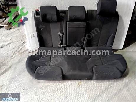 Volkswagen Passat Arka Koltuk çıkma parça