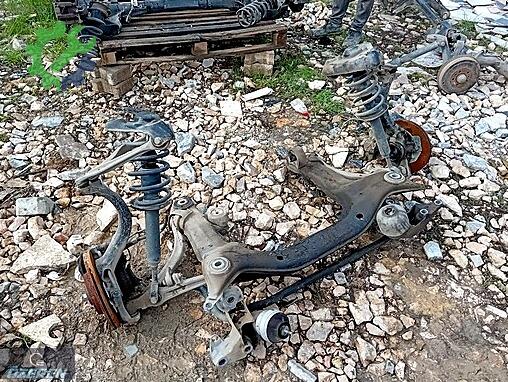 Volkswagen Passat Amortisör çıkma parça