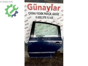 Volkswagen Passat Çıkma Kapı