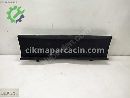 Volkswagen Passat Bagaj Plastiği 3C5863459 çıkma parça