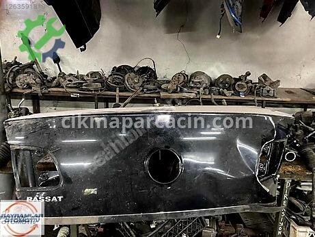 Volkswagen Passat Bagaj Kapağı çıkma parça