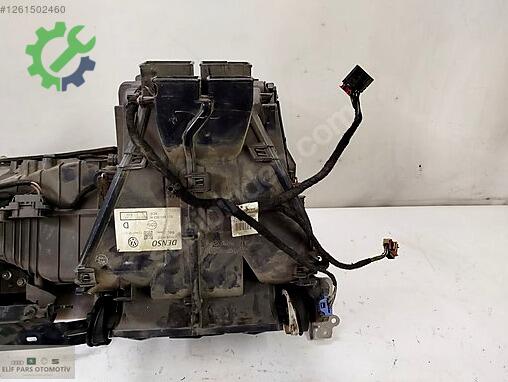 Volkswagen Passat Kalorifer Radyatörü 3C1820003H çıkma parça