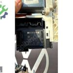 VOLKSWAGEN PASSAT B6 ÖN CAM MOTORU ÖZEREN YEDEK PARÇA