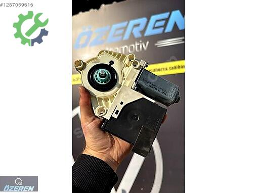 Volkswagen Passat Ön Cam Motoru çıkma parça