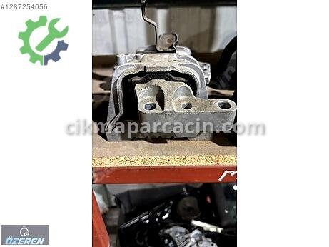 Volkswagen Passat Motor Takozu & Kulağı çıkma parça