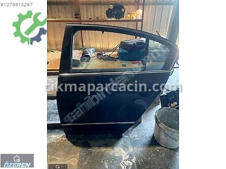 Volkswagen Passat Sol Arka Kapı çıkma parça