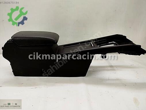 Diğer Orta Konsol 3G0857100 çıkma parça
