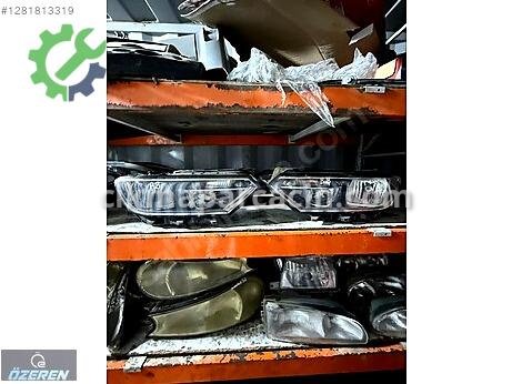 Volkswagen Passat Sağ Ön Far çıkma parça