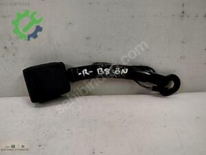 VOLKSWAGEN PASSAT B8 SAĞ EMNİYET KEMER TOKASI 3G0 857 756