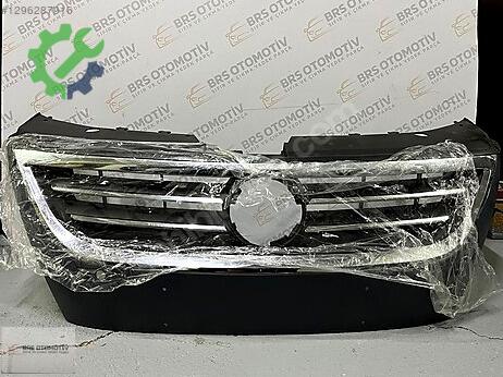 Volkswagen Passat Ön Panjur çıkma parça