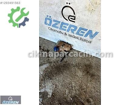 Volkswagen Passat Cam Suyu Deposu çıkma parça