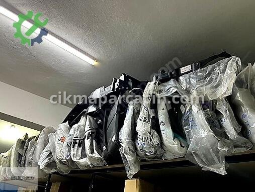 Volkswagen Polo Ön Tampon çıkma parça