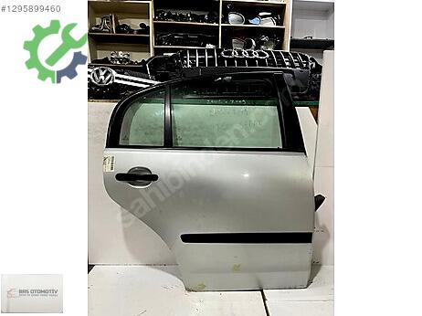 Volkswagen Polo Sağ Arka Kapı çıkma parça