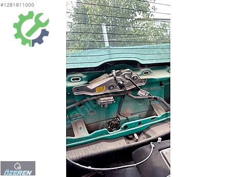 Volkswagen Polo Arka Cam çıkma parça