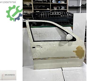 Volkswagen Polo Sağ Ön Kapı çıkma parça