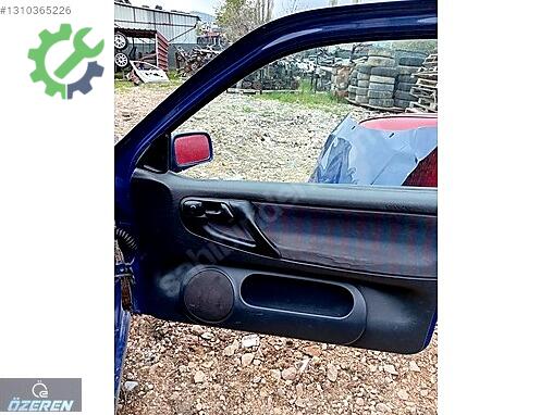 Volkswagen Polo Sağ Ön Kapı çıkma parça