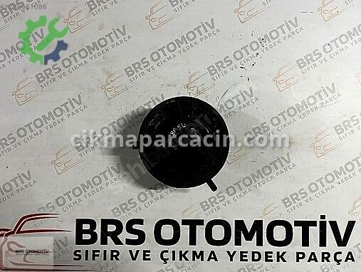 Volkswagen Transporter Kalorifer Motoru 701819021B çıkma parça