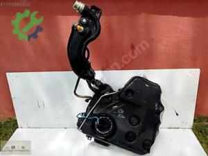 VOLKWAGEN JETTA BENZİNLİ YAKIT DEPOSU 5C0 201 021 FA