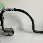 VOLKWAGEN JETTA FÜME SOL BAĞAJ MENTEŞESİ 5C6 827 301 D