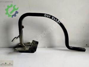 VOLKWAGEN JETTA SİYAH SAĞ BAĞAJ MENTEŞESİ 5C6 827 302