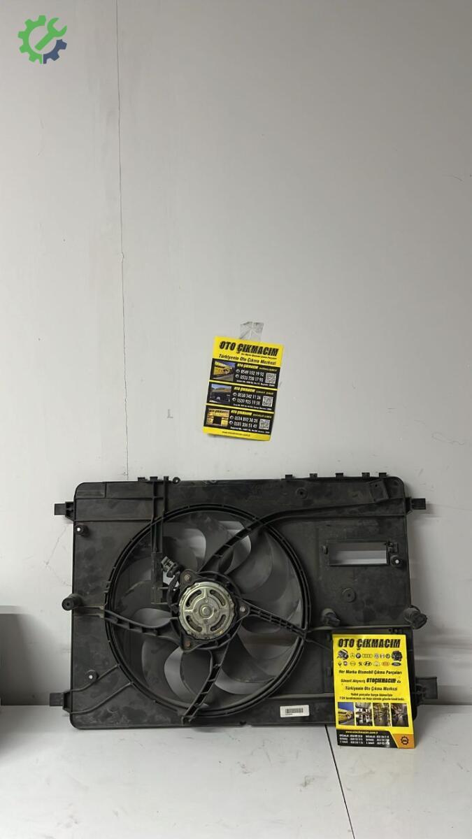 Volvo V40 Fan çıkma parça