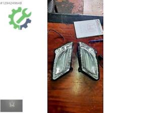 VOLVO S60 GUNDUZ FARI SAG SOL 2011 2012 2013 SIFIR