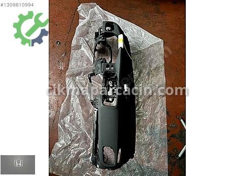 Volvo S60 Torpido çıkma parça