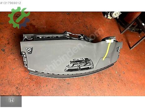Volvo S60 Torpido çıkma parça