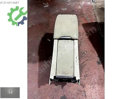 Volvo S60 Torpido çıkma parça
