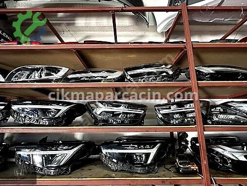 Volvo S60 Sağ Ön Far çıkma parça