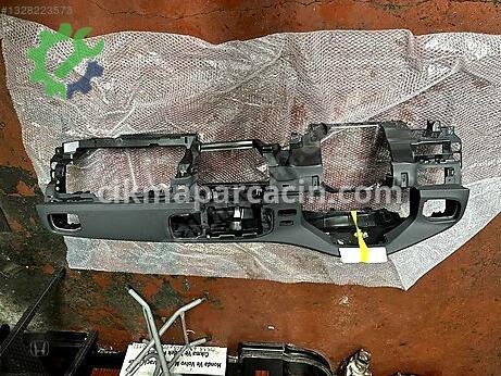 Volvo S60 Torpido çıkma parça