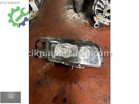 Volvo S80 Sağ Ön Far çıkma parça