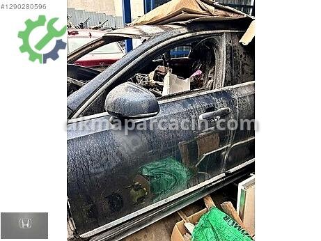 Volvo S90 Sol Ön Kapı çıkma parça