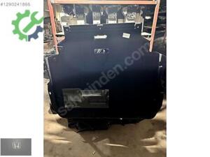 VOLVO V40 2013 2014 2015 2016 MOTOR ALT MUHAFAZA SIFIR
