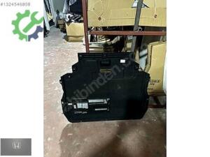 VOLVO V40 MOTOR ALT MUHAFAZA 2012 2013 2014 2015 2016 2017 2018