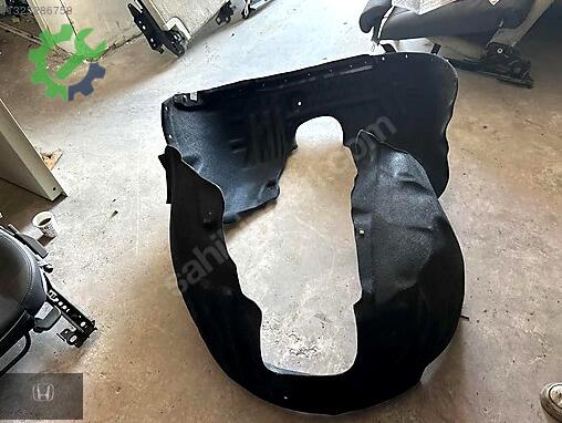 Volvo V40 Davlumbaz çıkma parça
