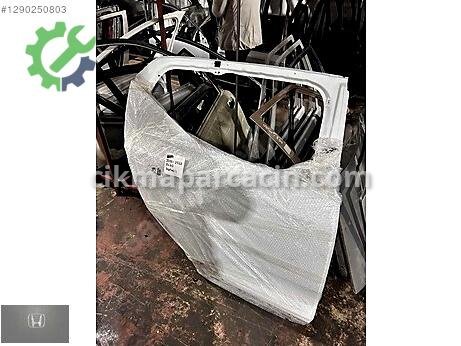 Volvo XC40 Sağ Arka Kapı çıkma parça