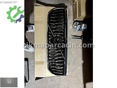 Volvo XC40 Ön Panjur çıkma parça