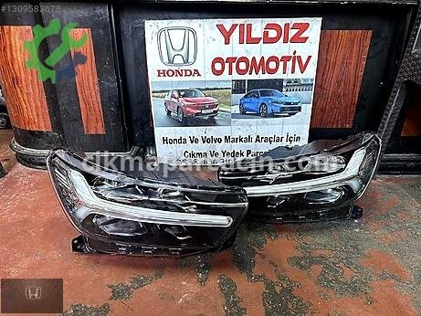 Volvo XC40 Sağ Ön Far çıkma parça