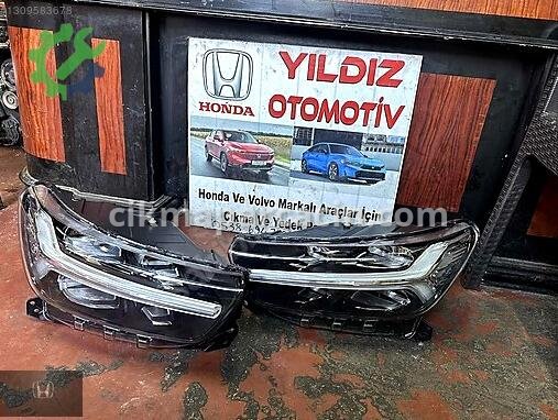 Volvo XC40 Sağ Ön Far 31655980 çıkma parça