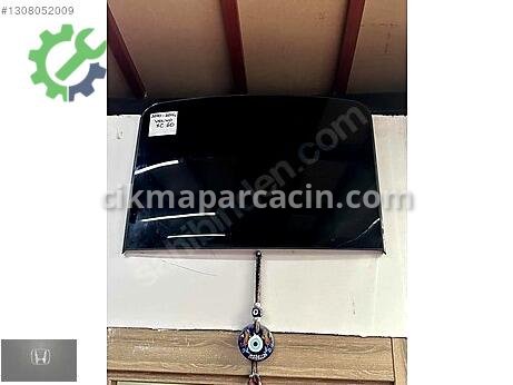 Volvo XC60 Cam Tavan çıkma parça