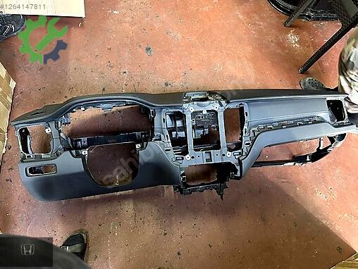 Volvo XC 60 Torpido çıkma parça