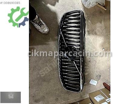 Volvo XC60 Ön Panjur çıkma parça