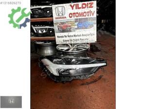 VOLVO XC60 SAĞ FAR 2018 2019 2020 2021 2022 2023 32337383
