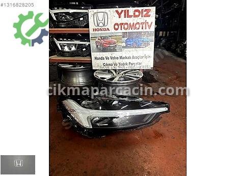 Volvo XC60 Sağ Ön Far çıkma parça