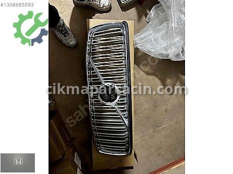 Volvo XC90 Ön Panjur çıkma parça