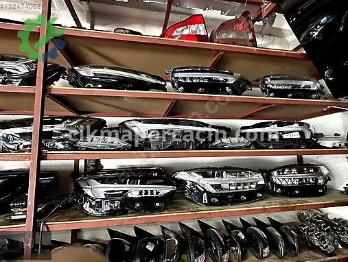 Volvo XC90 Sağ Ön Far çıkma parça