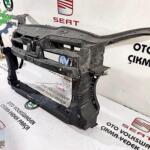 VW GOLF 4 BORA ÖN PANEL 1K0 805 588